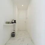 לינה וארוחת בוקר Atmosphera 4*